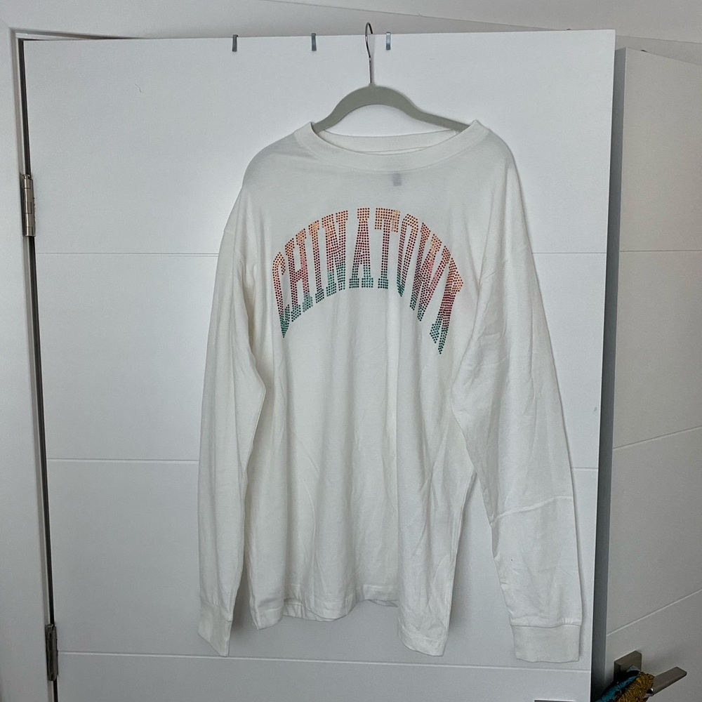 NEW Chinatown Market white long sleeve tee